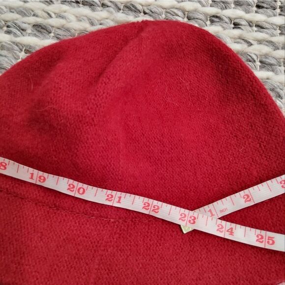 Tahari Fuzzy Knit Packable Bucket Hat - Picture 7 of 7